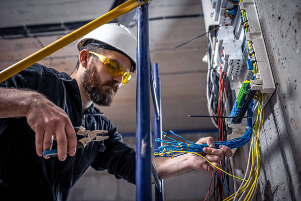 Best 24-Hour Electrician  in Frankfort, OH